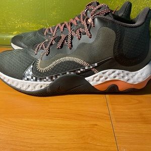 Nike renew elevate mens shoes